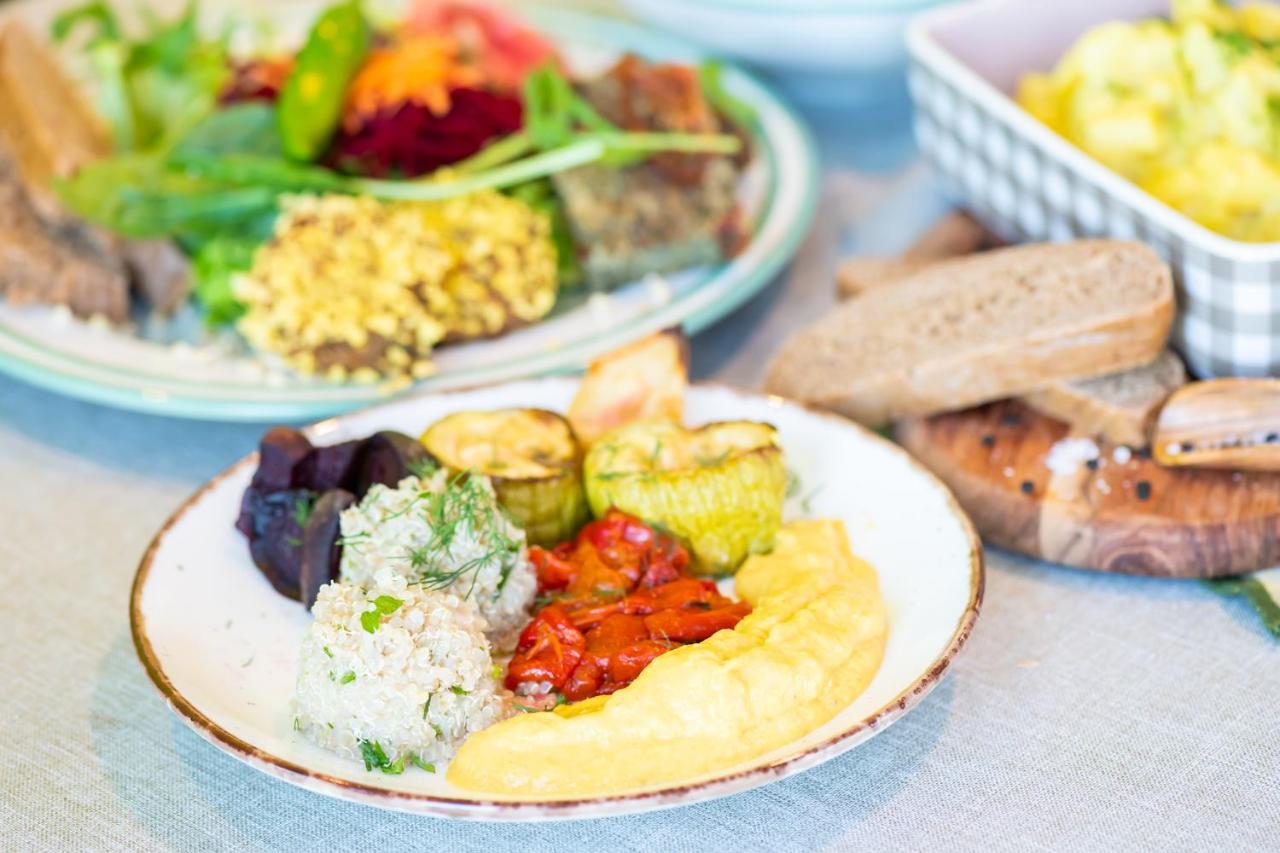 Vita Rama Holistic Hotel And Retreats - Vegan Full Board Obzor Εξωτερικό φωτογραφία